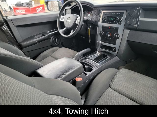 Used 2009 Jeep Commander Sport image 32