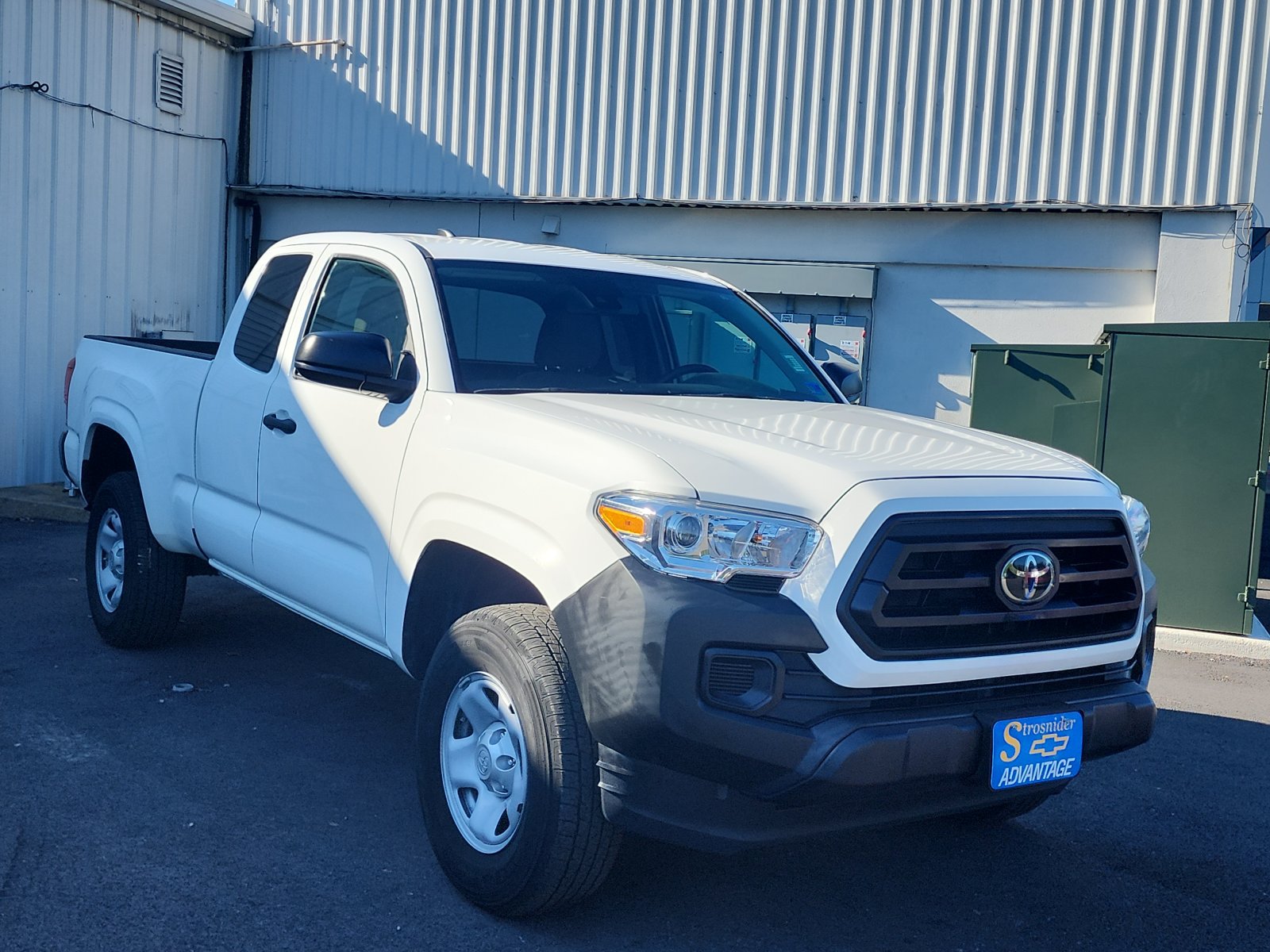 Used 2023 Toyota Tacoma SR RWD image 7