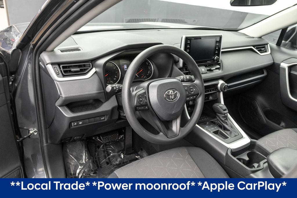Used 2019 Toyota RAV4 XLE w/ Convenience Package image 4