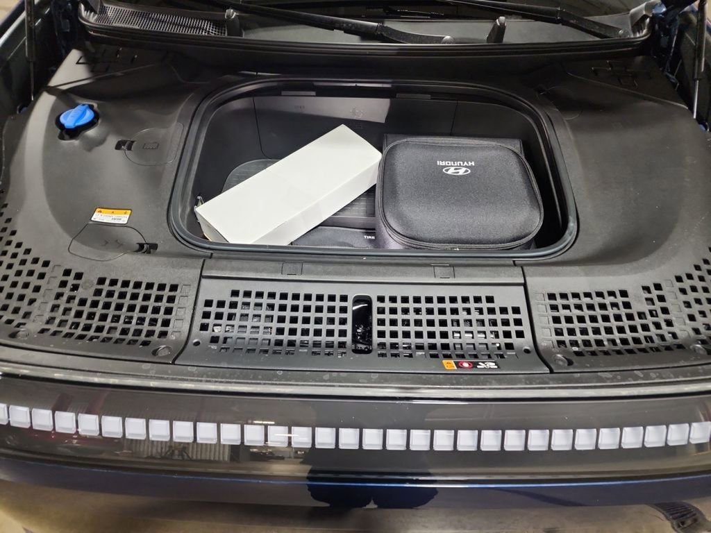 New 2026 Hyundai Ioniq 9 SEL w/ Tow & Go Package image 22