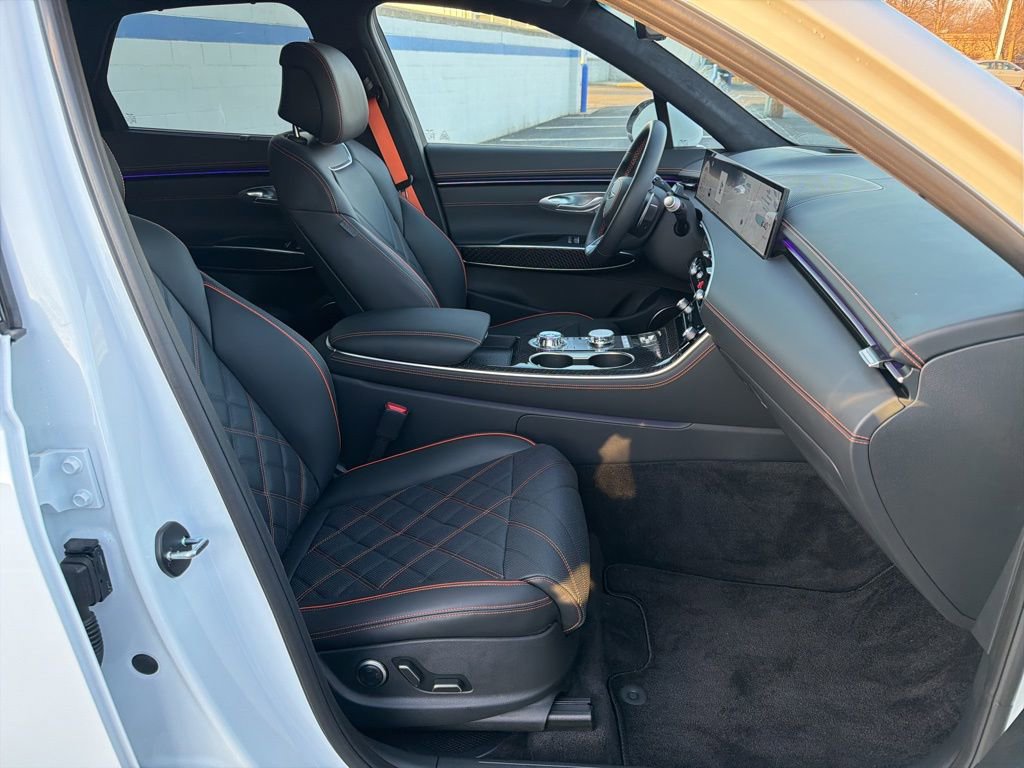 Used 2026 Genesis GV70 3.5T Sport Prestige image 26