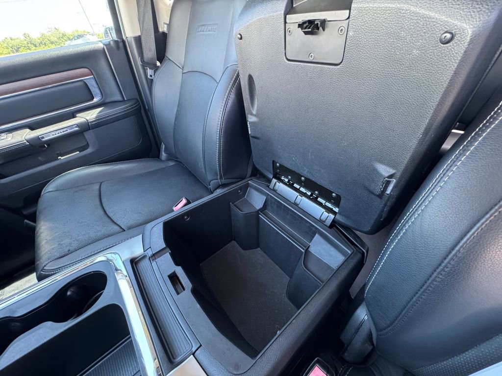 Used 2017 RAM 1500 Laramie w/ Convenience Group AWD/4WD image 30