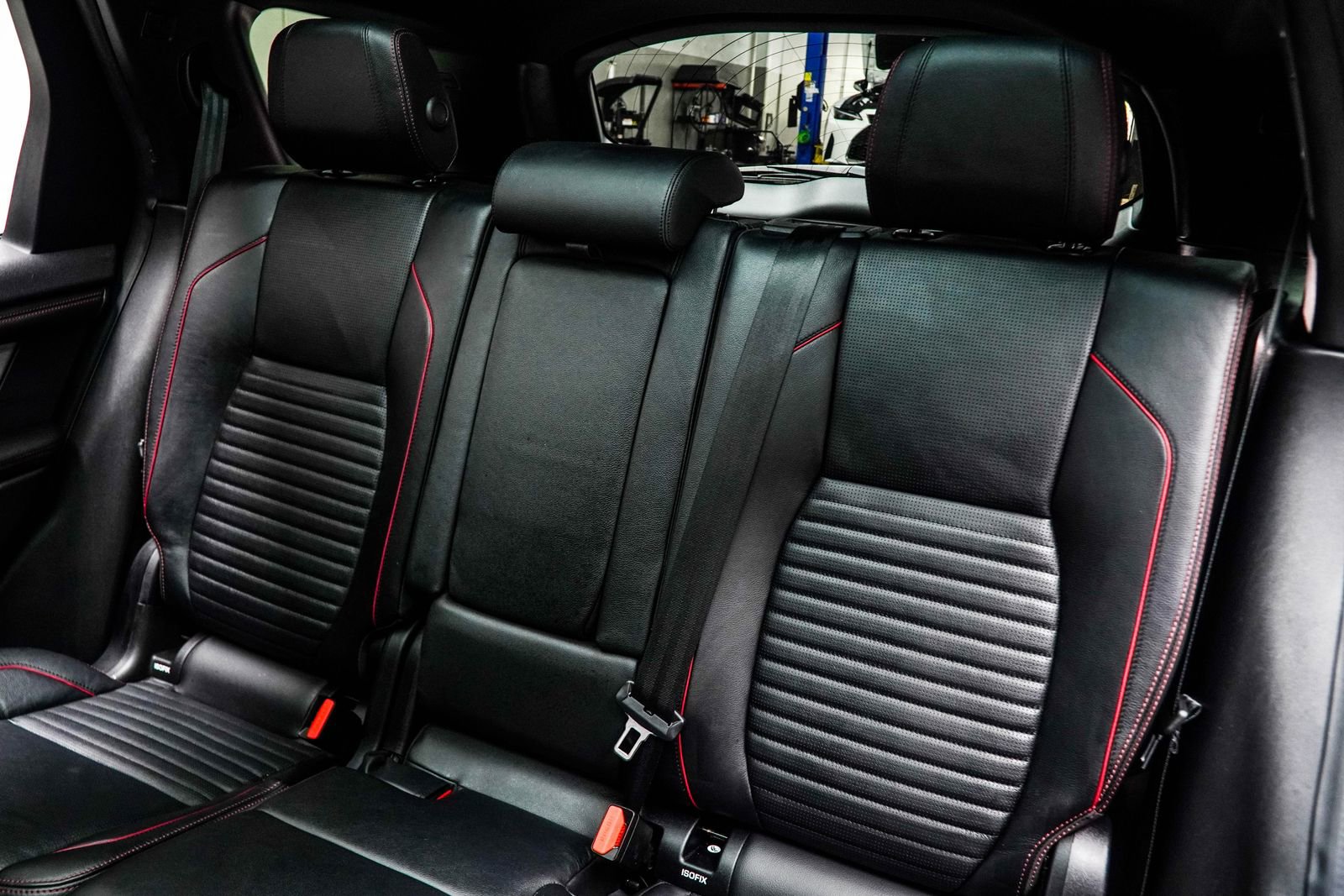 Used 2021 Land Rover Discovery Sport S R-Dynamic image 38