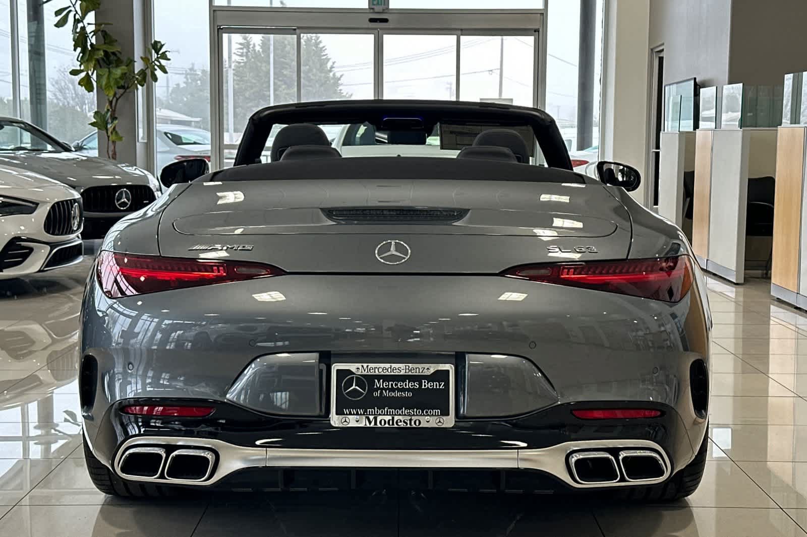 New 2026 Mercedes-Benz SL 63 AMG 4MATIC image 4