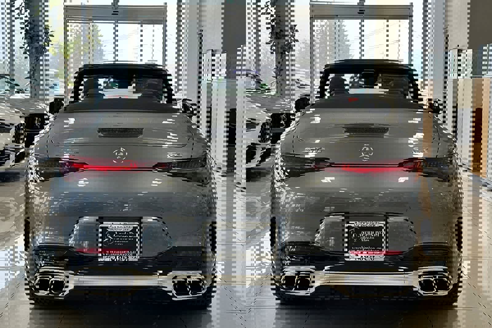 New 2026 Mercedes-Benz SL 63 AMG 4MATIC image 4