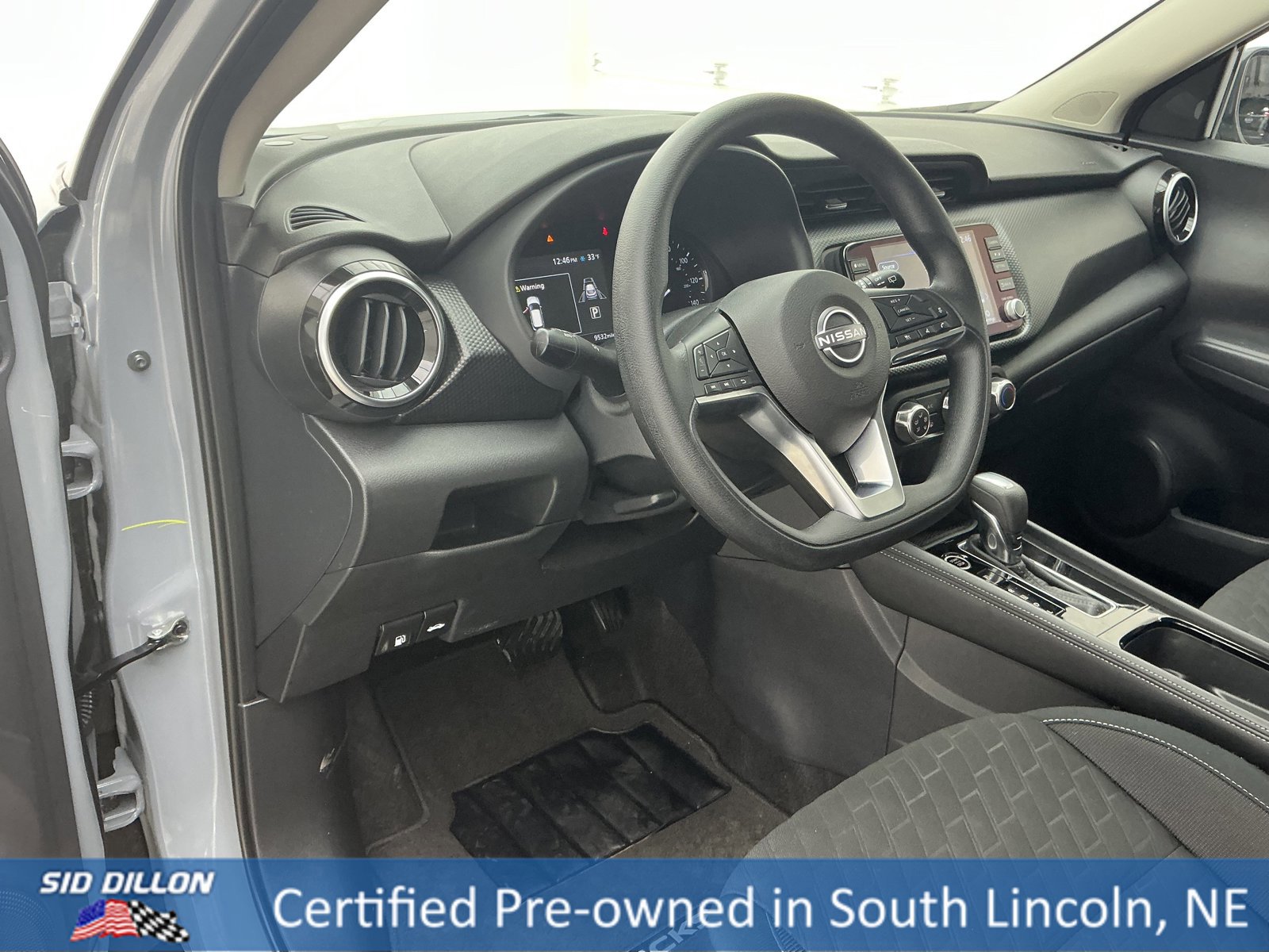 Used 2024 Nissan Kicks SV image 15