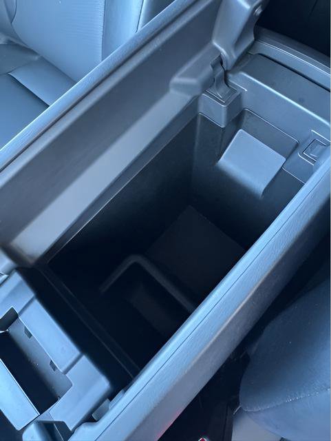 Used 2022 Nissan Rogue SV w/ SV Premium Package image 19