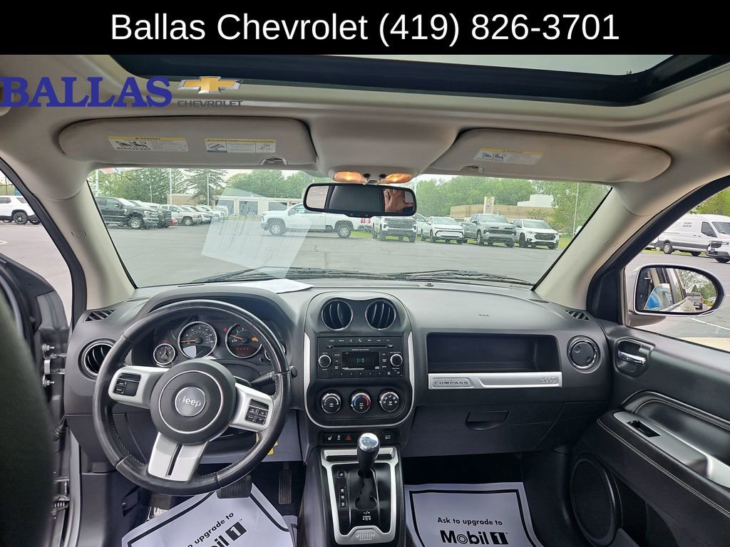 Used 2017 Jeep Compass High Altitude FWD image 21