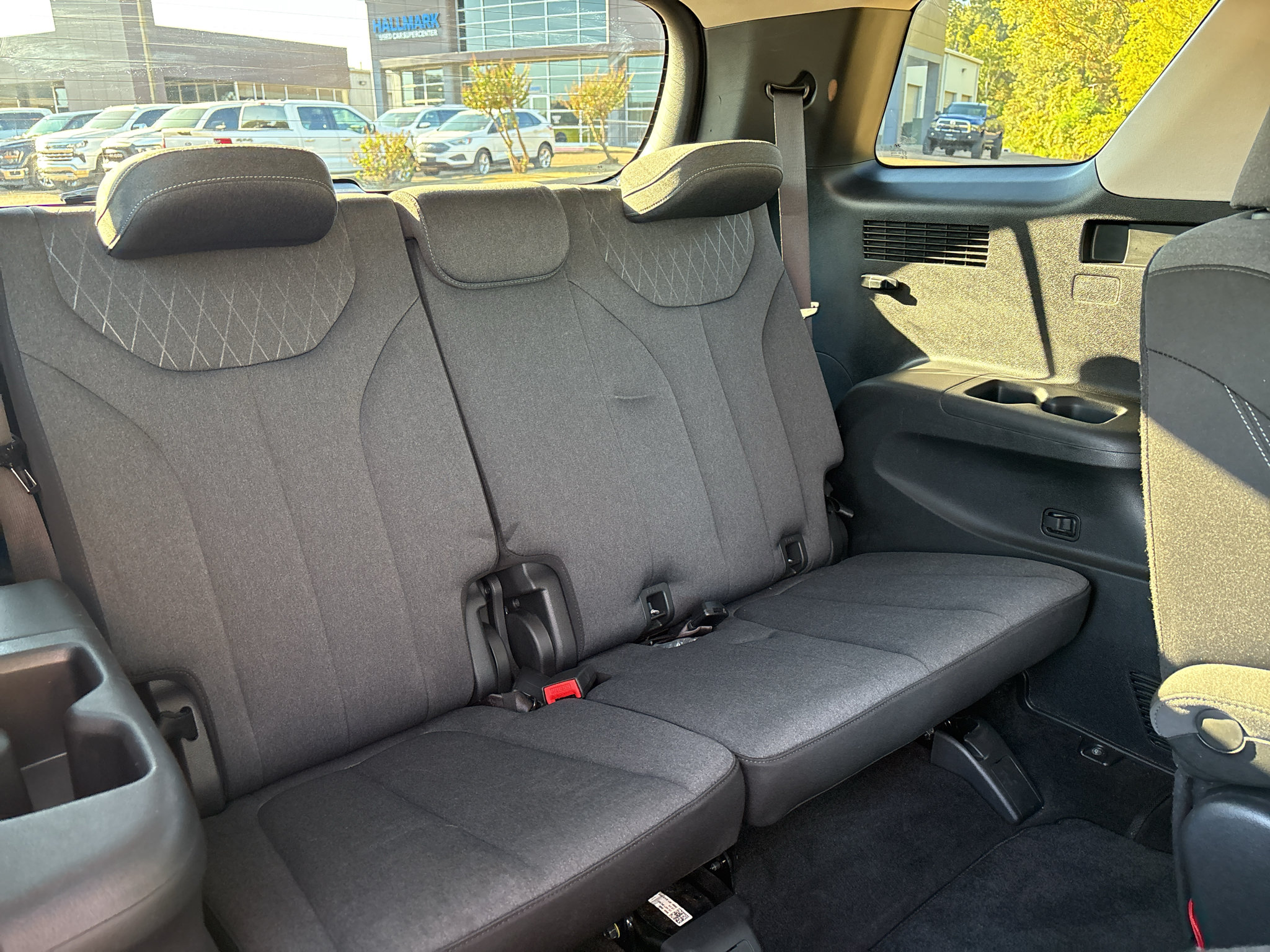 Used 2021 Hyundai Palisade SEL w/ Convenience Package FWD image 17