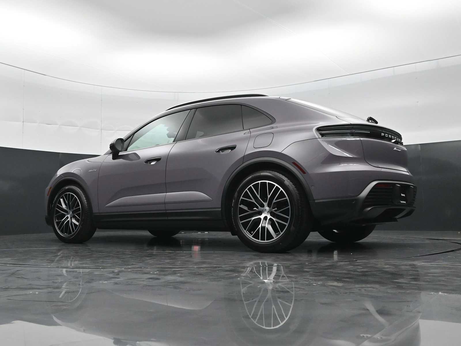 New 2026 Porsche Macan 4 Electric AWD/4WD image 38