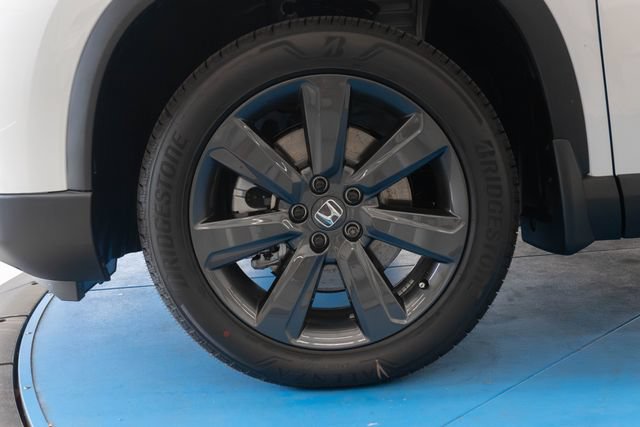 New 2026 Honda Pilot Sport image 2