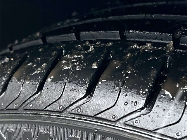 Used 2023 Chevrolet Malibu LT image 7