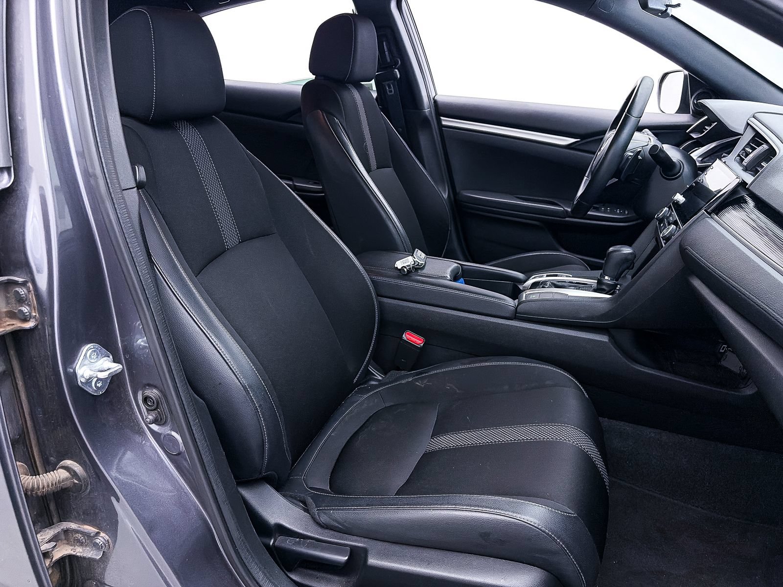 Used 2021 Honda Civic Sport image 29