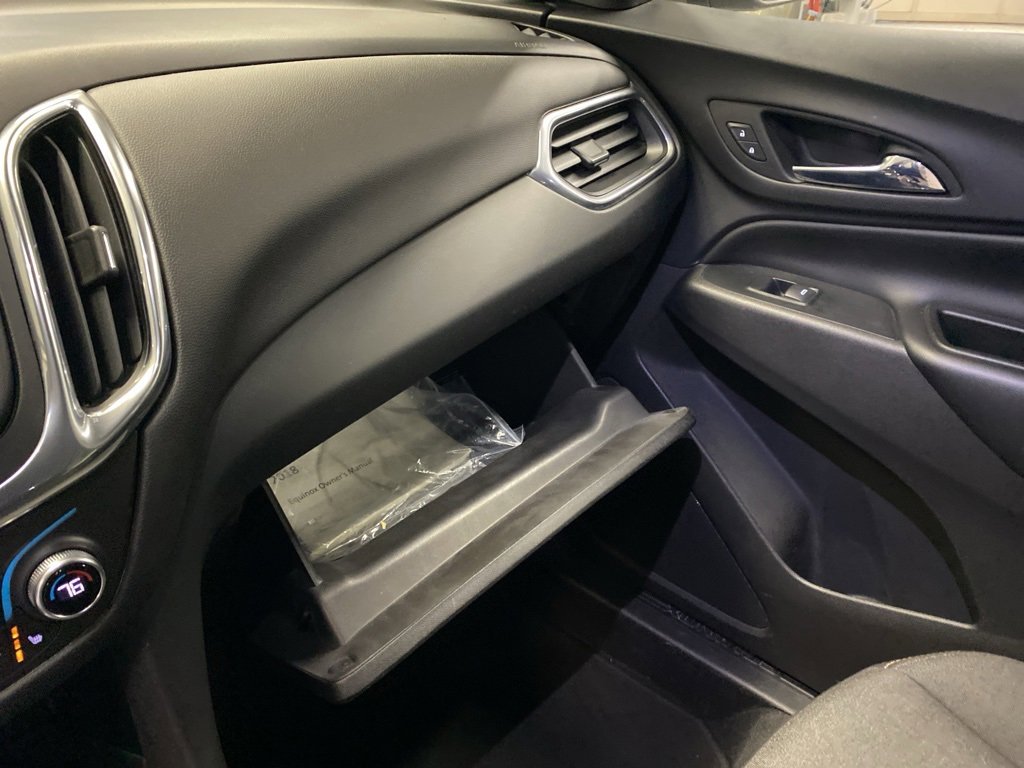Used 2018 Chevrolet Equinox LT image 31