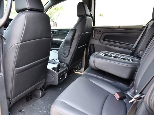 New 2026 Honda Odyssey Sport-L image 18