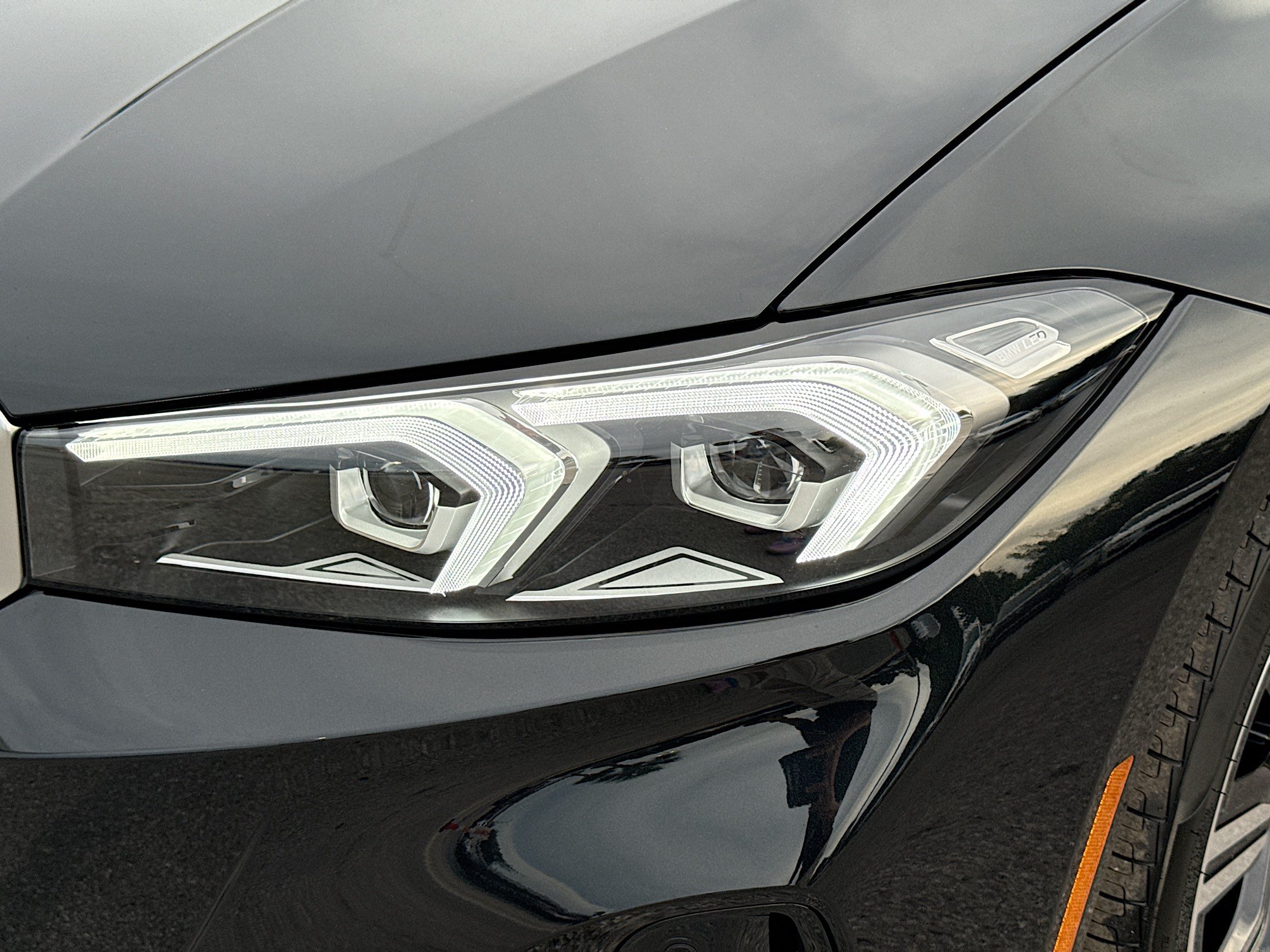 New 2026 BMW 330i Sedan w/ Premium Package RWD image 9