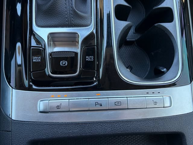 Certified 2024 Kia Carnival EX FWD image 28
