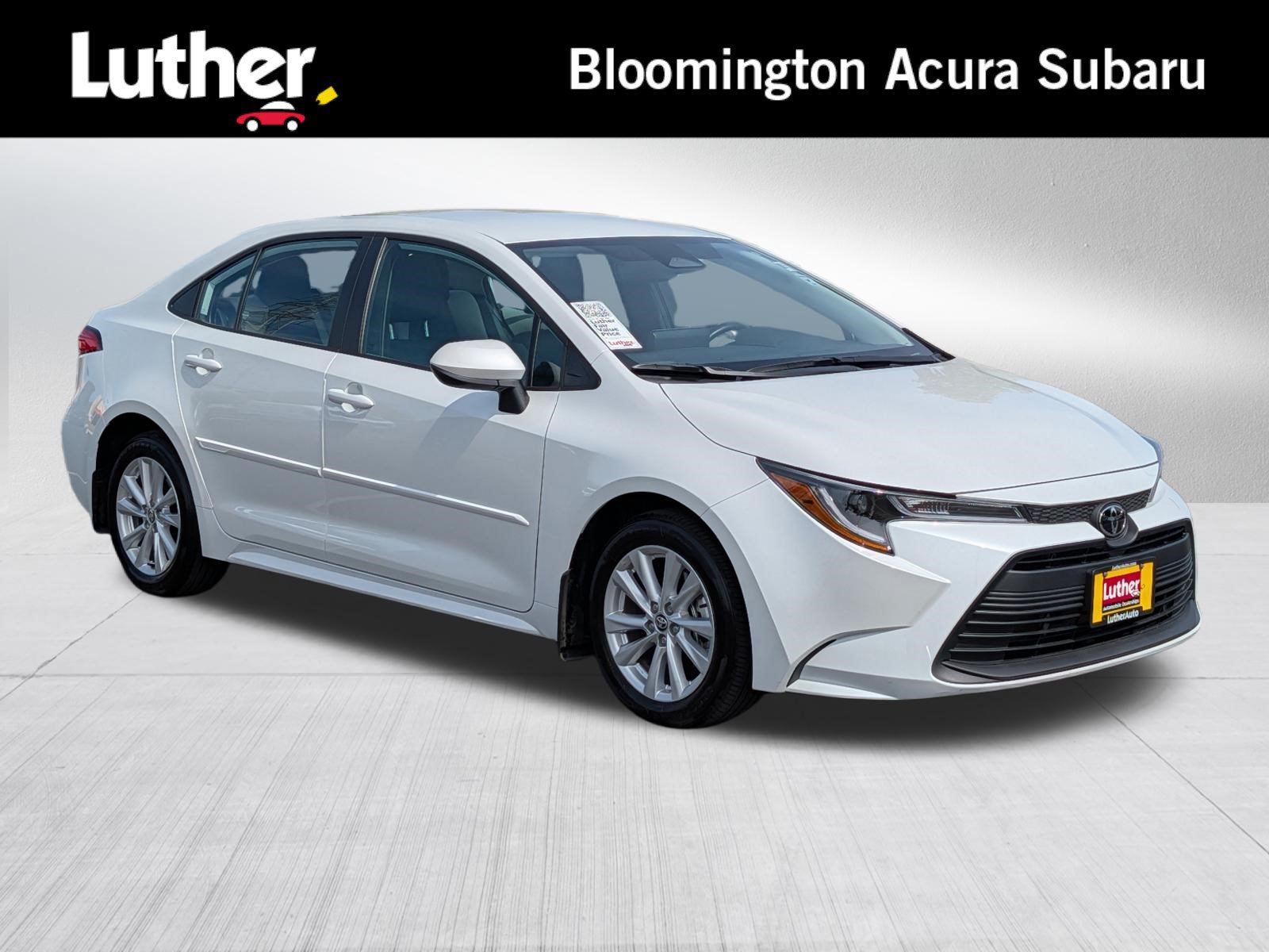 Used 2025 Toyota Corolla LE w/ LE Premium Package FWD image 1