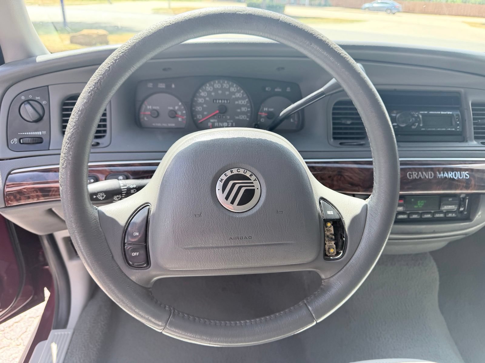 Used 2004 Mercury Grand Marquis LS RWD image 13