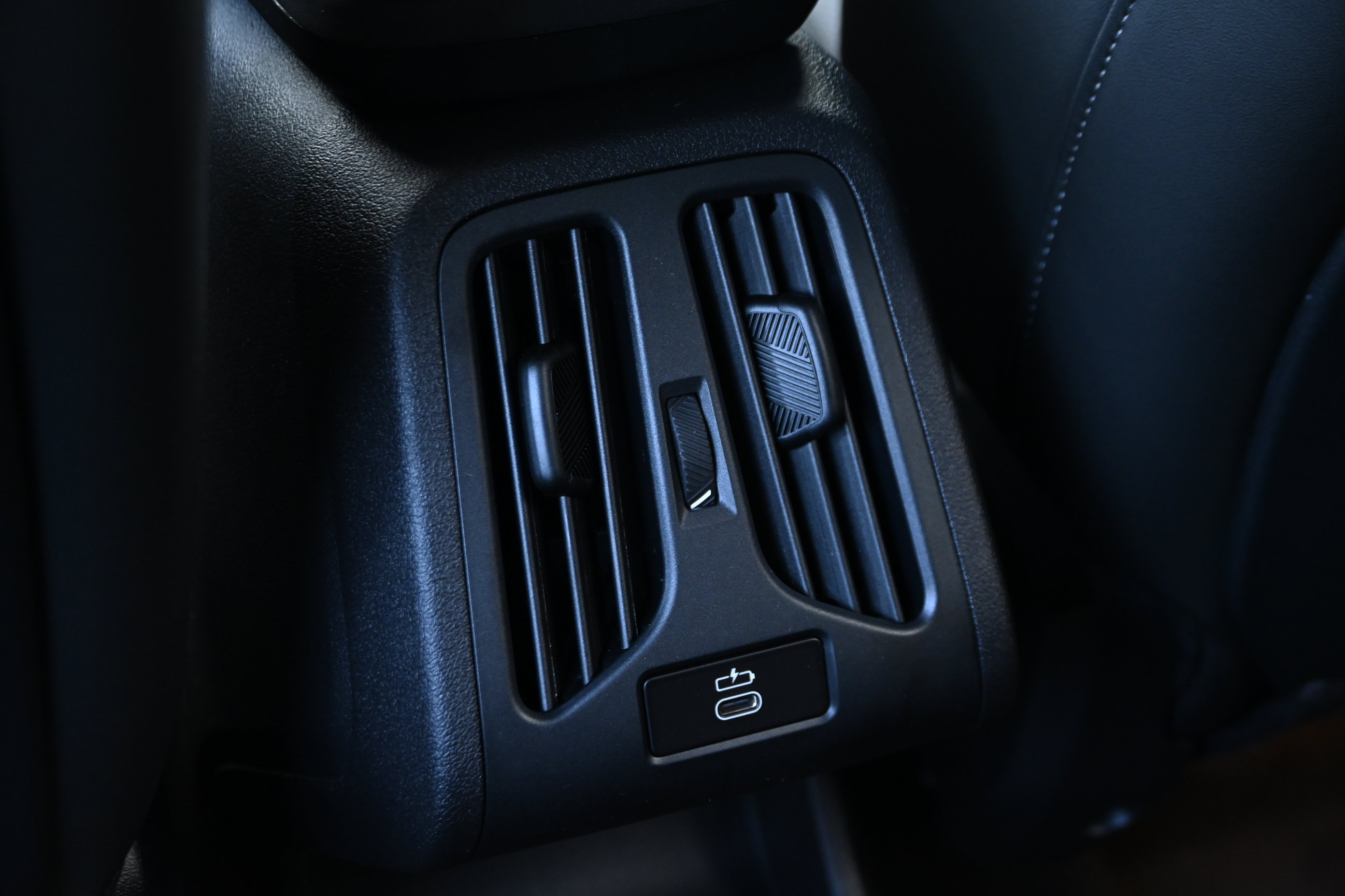 New 2027 BMW X1 xDrive28i AWD/4WD image 27