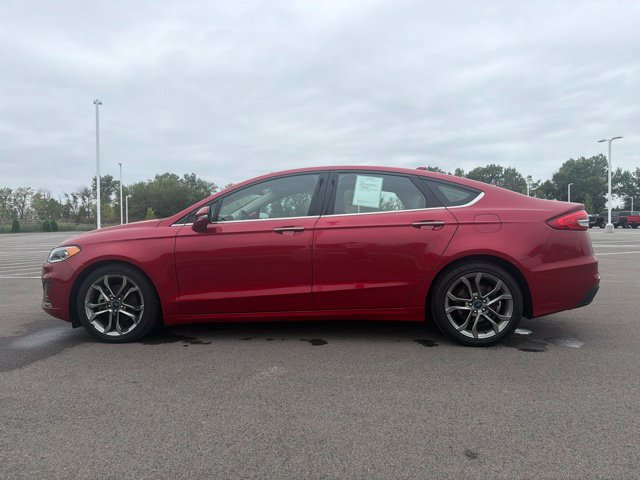 Used 2020 Ford Fusion SEL FWD image 12