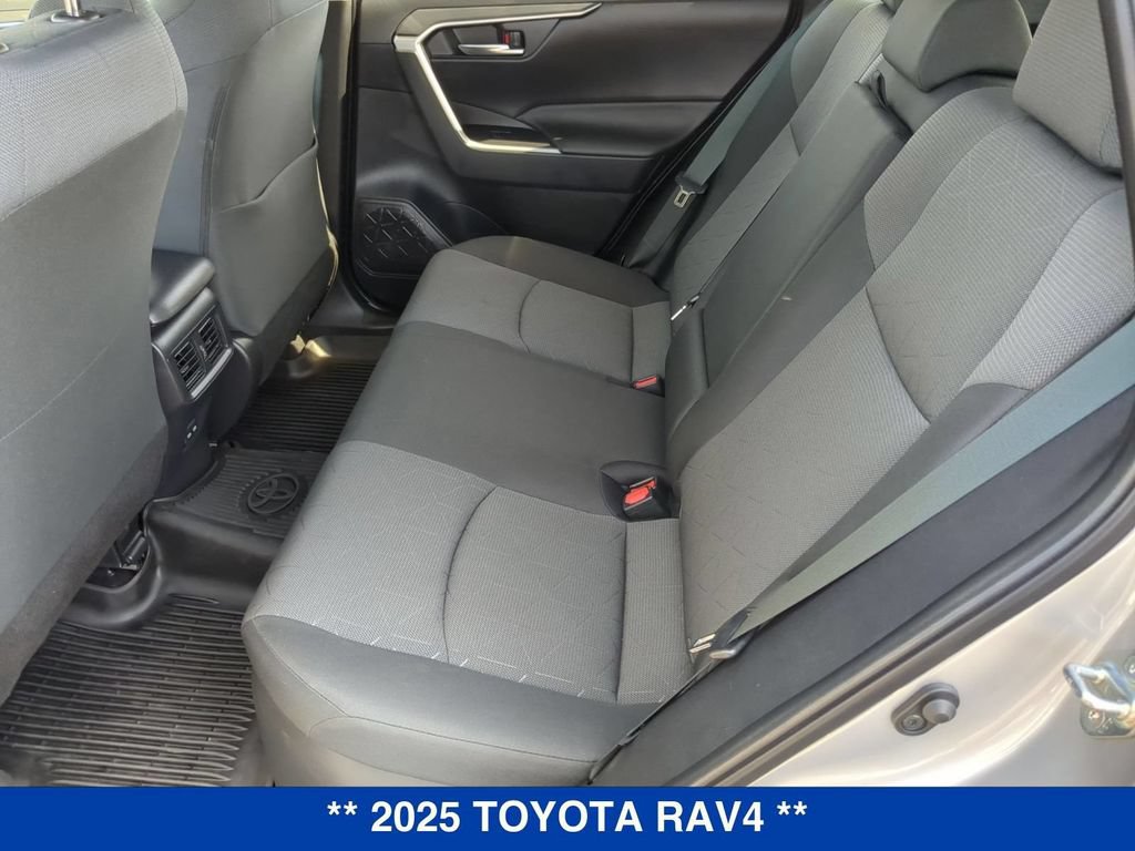 Used 2025 Toyota RAV4 XLE w/ Convenience Package AWD/4WD image 20