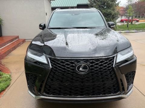 Used 2023 Lexus LX 600 F Sport w/ Accessory Package (Z1) AWD/4WD image 5