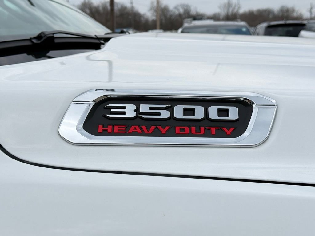 New 2026 RAM 3500 Big Horn AWD/4WD image 10