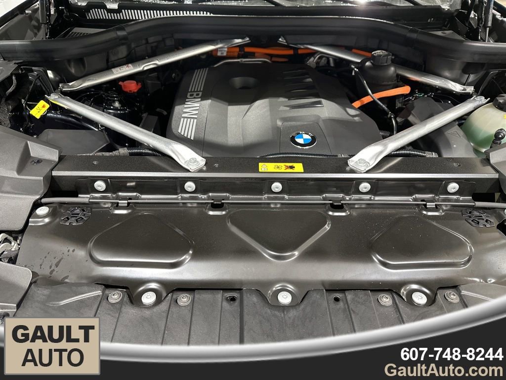 New 2026 BMW X5 xDrive50e w/ Executive Package image 22