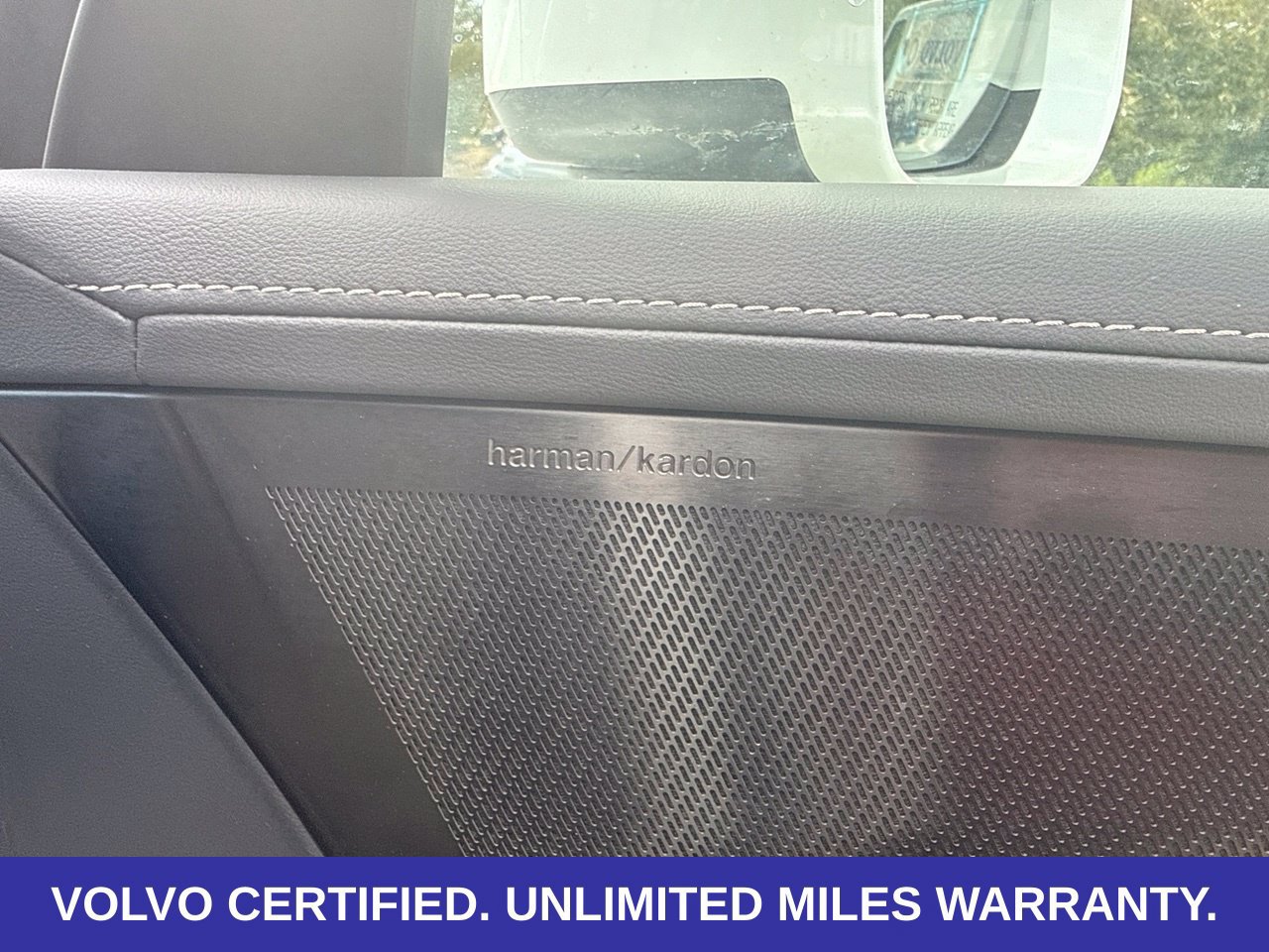 Certified 2026 Volvo XC90 B6 Plus AWD/4WD image 14