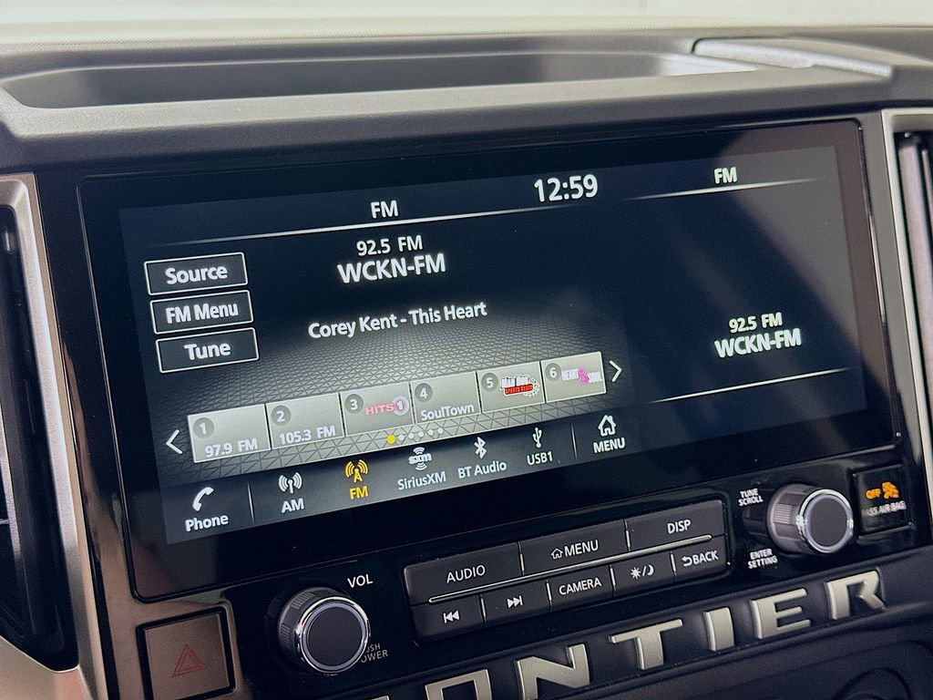 Used 2025 Nissan Frontier SV w/ SV Convenience Package image 28