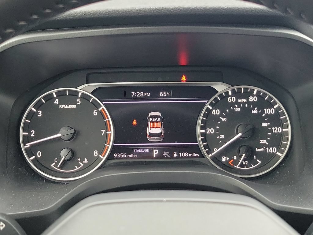 Used 2025 Nissan Rogue SV FWD image 23