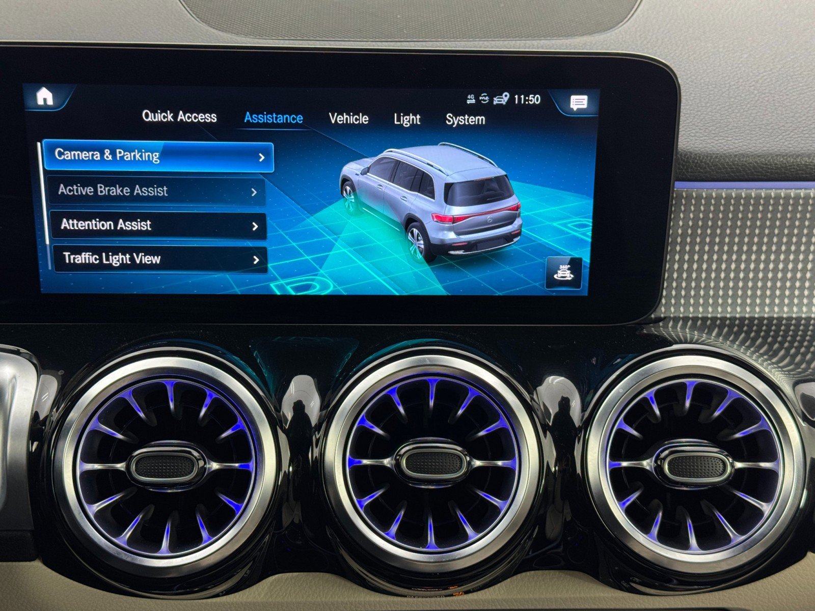 Used 2023 Mercedes-Benz EQB 250+ EQB 250+ w/ Exclusive Package image 26