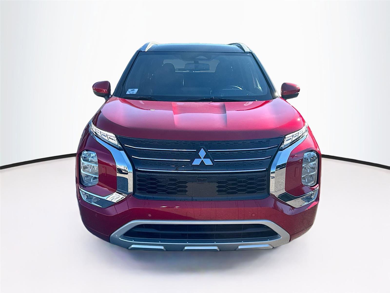 New 2025 Mitsubishi Outlander SEL image 2