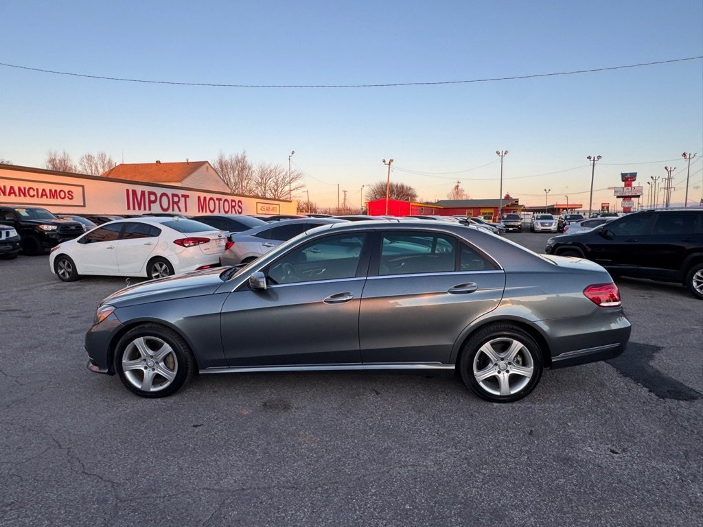 Used 2016 Mercedes-Benz E 350 4MATIC Sedan image 5