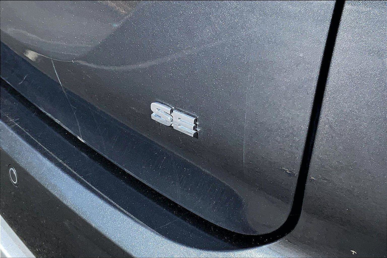 Used 2024 Mitsubishi Outlander SE image 8