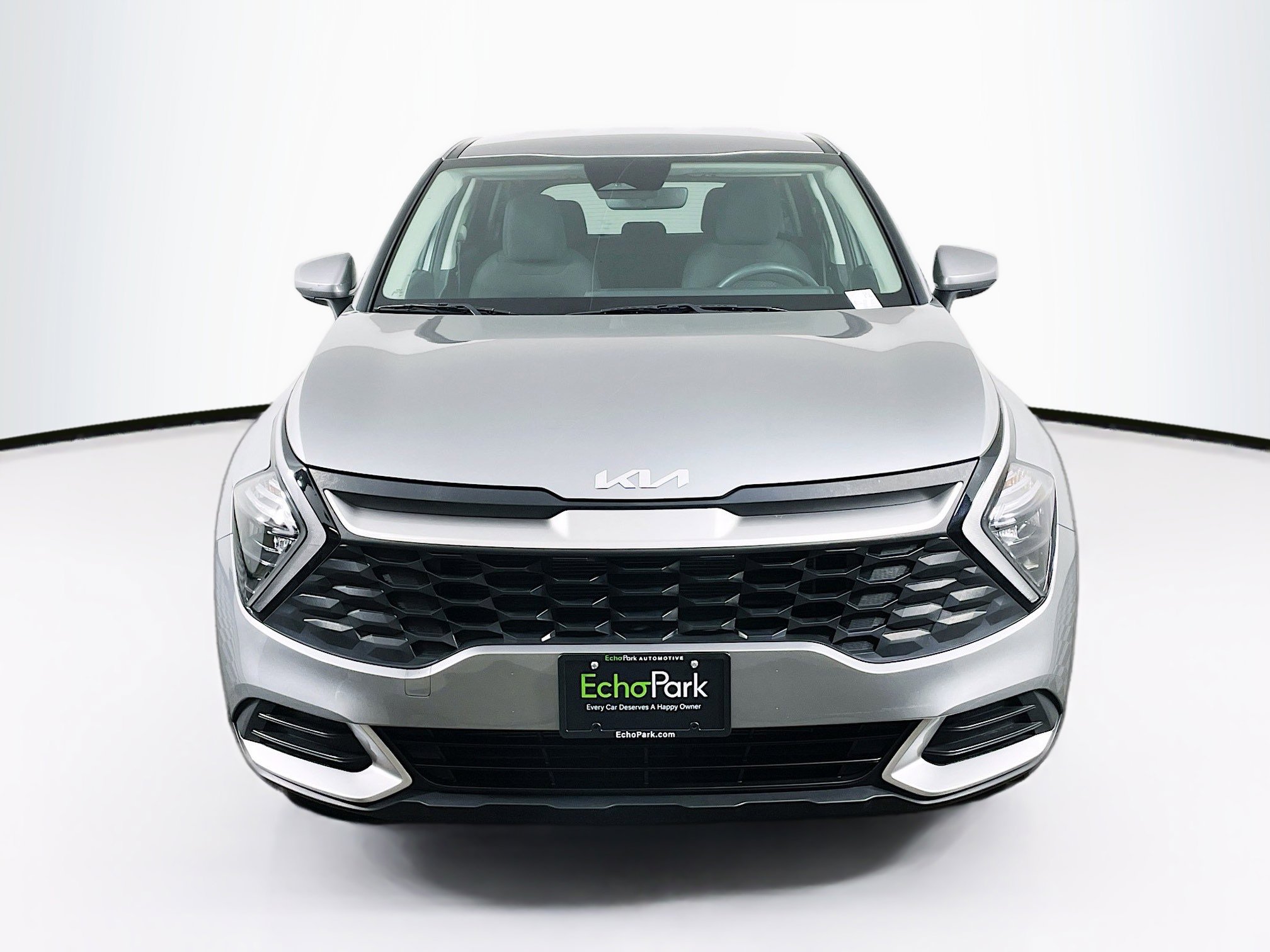 Used 2023 Kia Sportage LX image 2