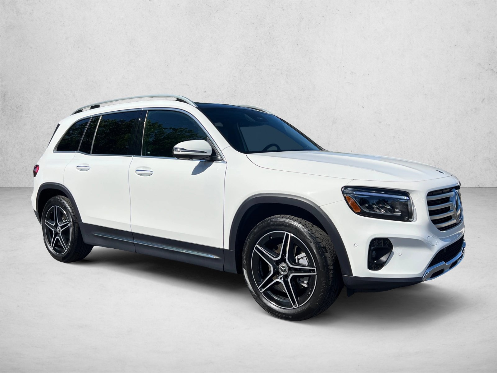 Certified 2026 Mercedes-Benz GLB 250 4MATIC image 3