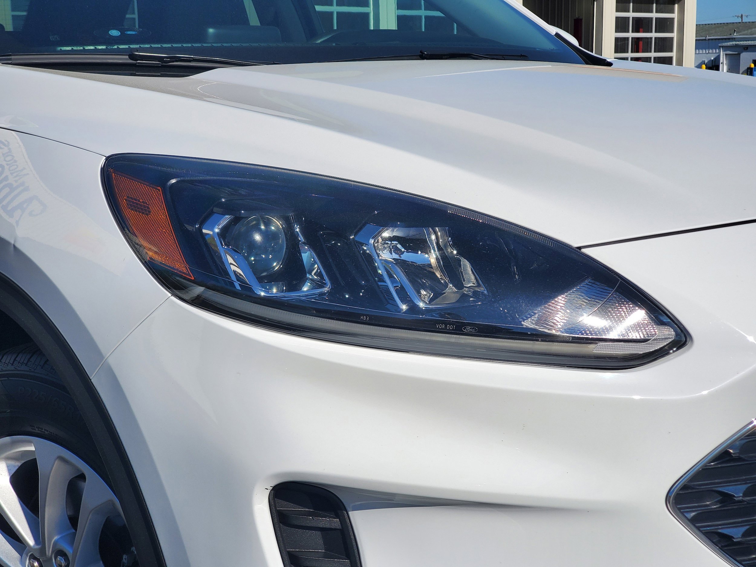 Used 2020 Ford Escape SE FWD image 6
