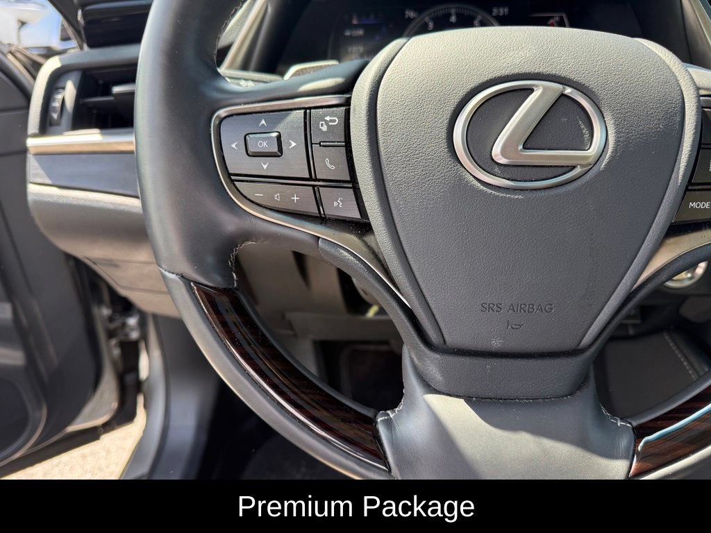 Used 2021 Lexus ES 350 w/ Premium Package FWD image 10