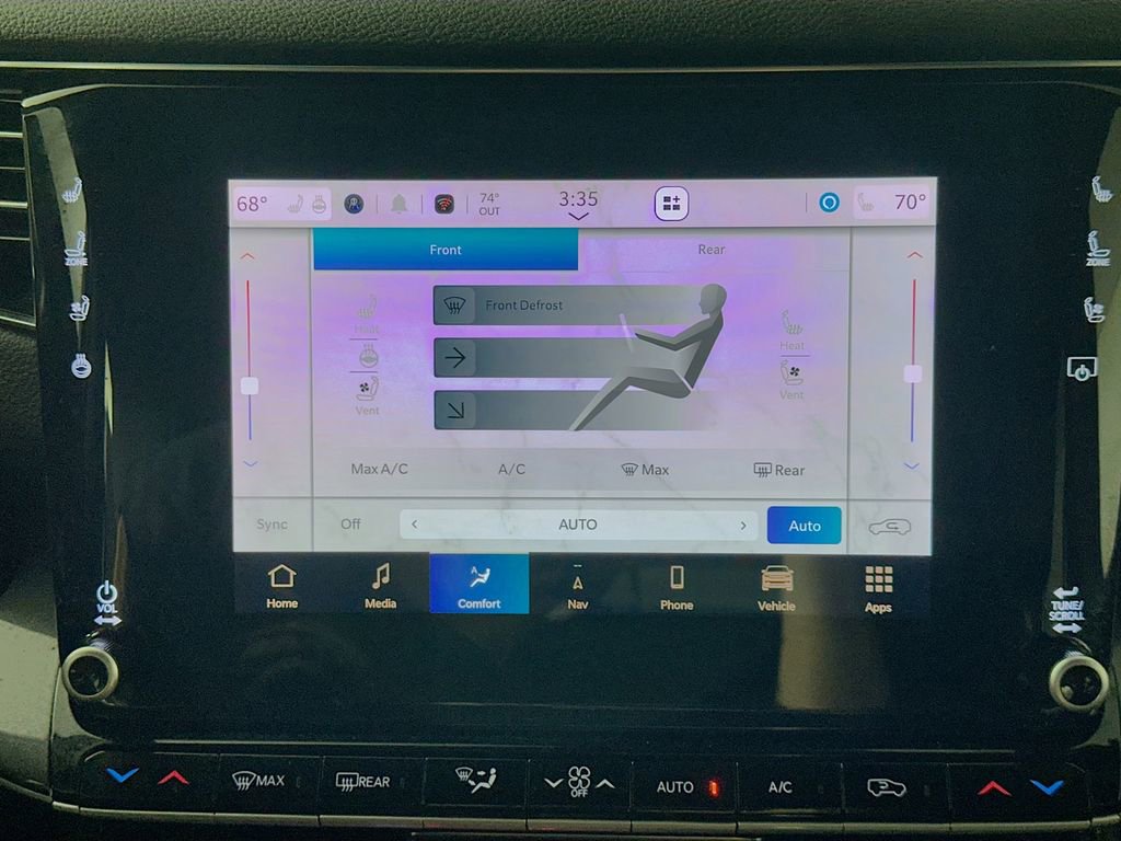 Used 2023 Jeep Wagoneer 4WD w/ Premium Group I image 18