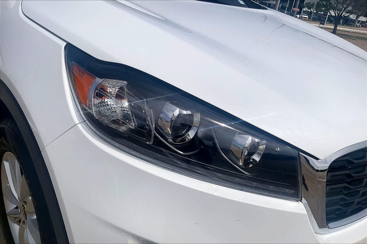 Used 2020 Kia Sorento L FWD image 29