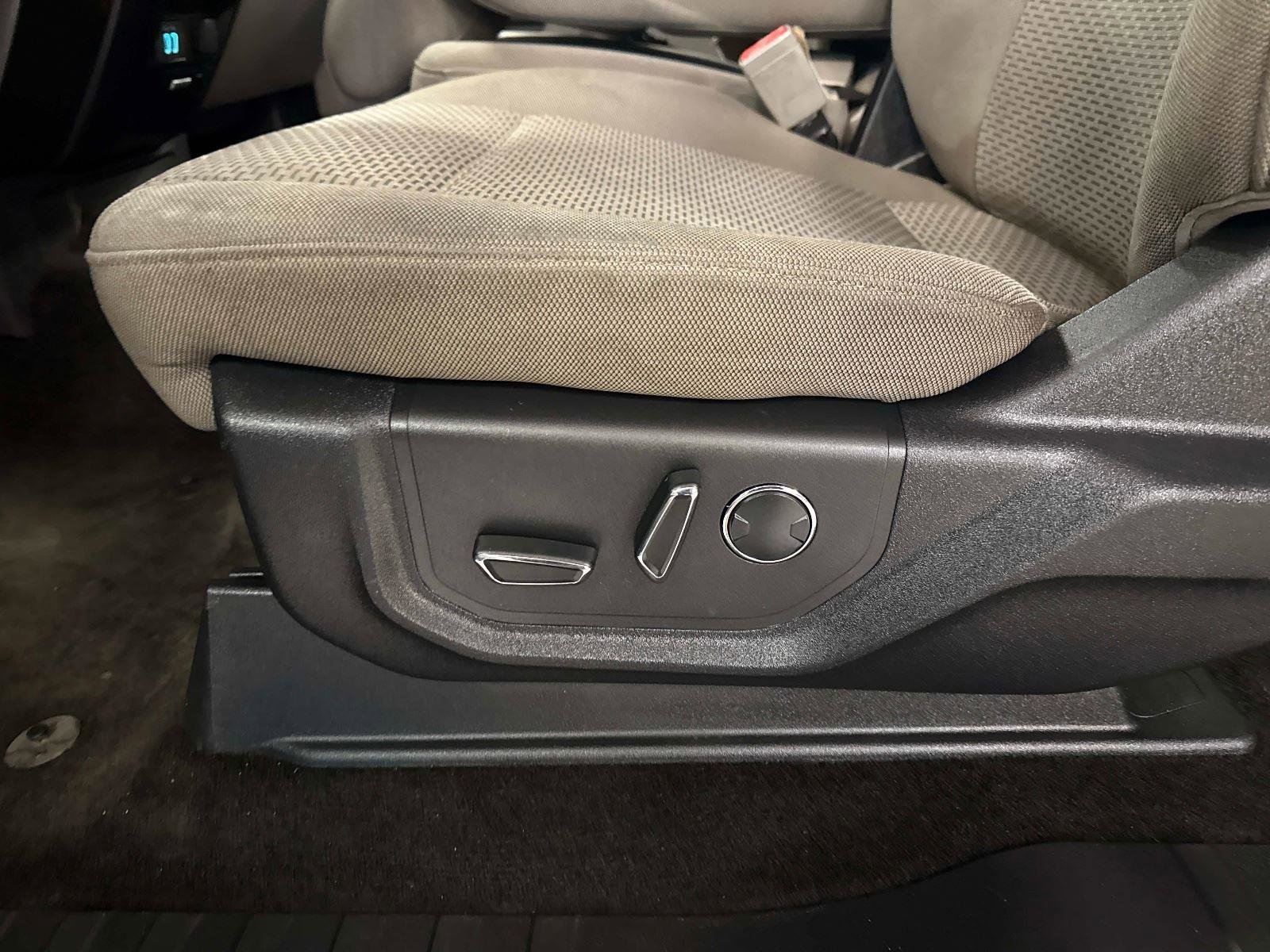 Used 2018 Ford F150 XLT w/ Equipment Group 302A Luxury image 20