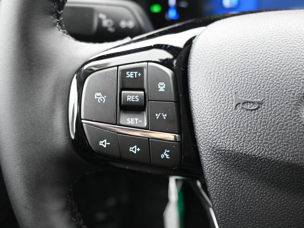 New 2026 Ford Escape SE image 21