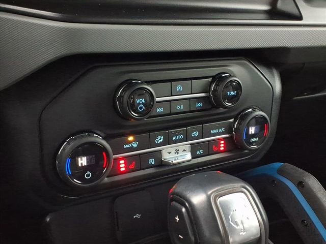 Used 2021 Ford Bronco Black Diamond w/ Sasquatch Package image 17