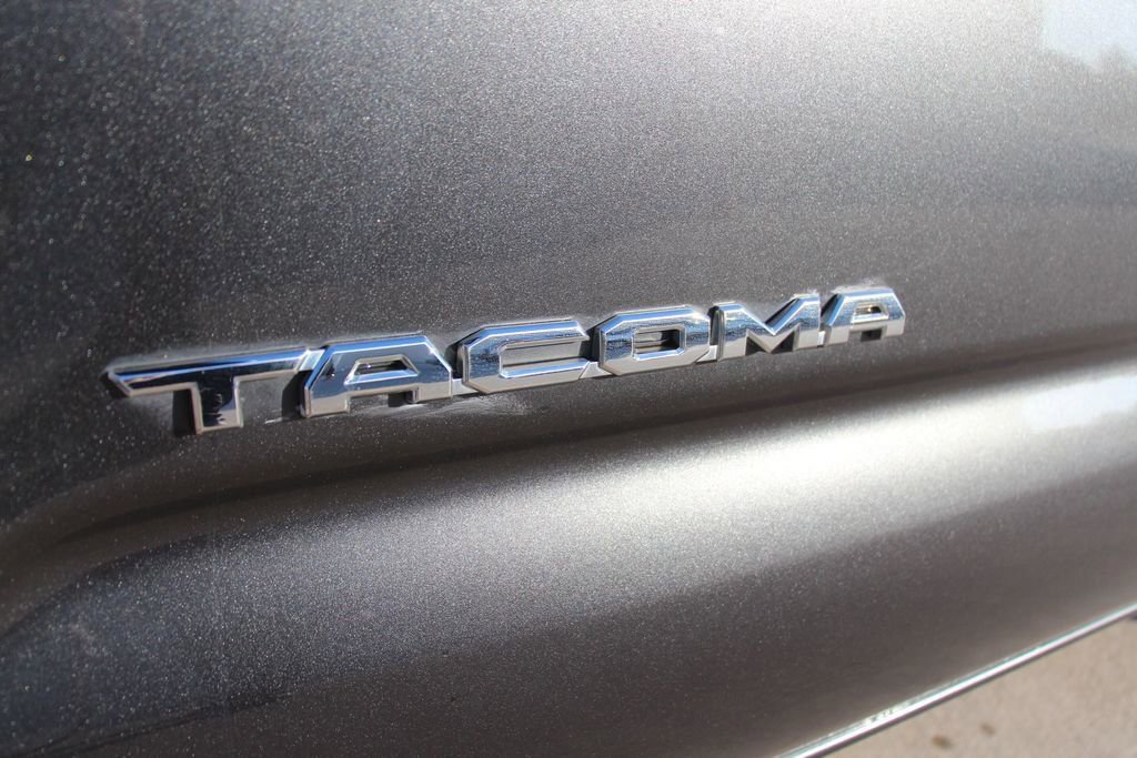 Used 2019 Toyota Tacoma TRD Sport image 31