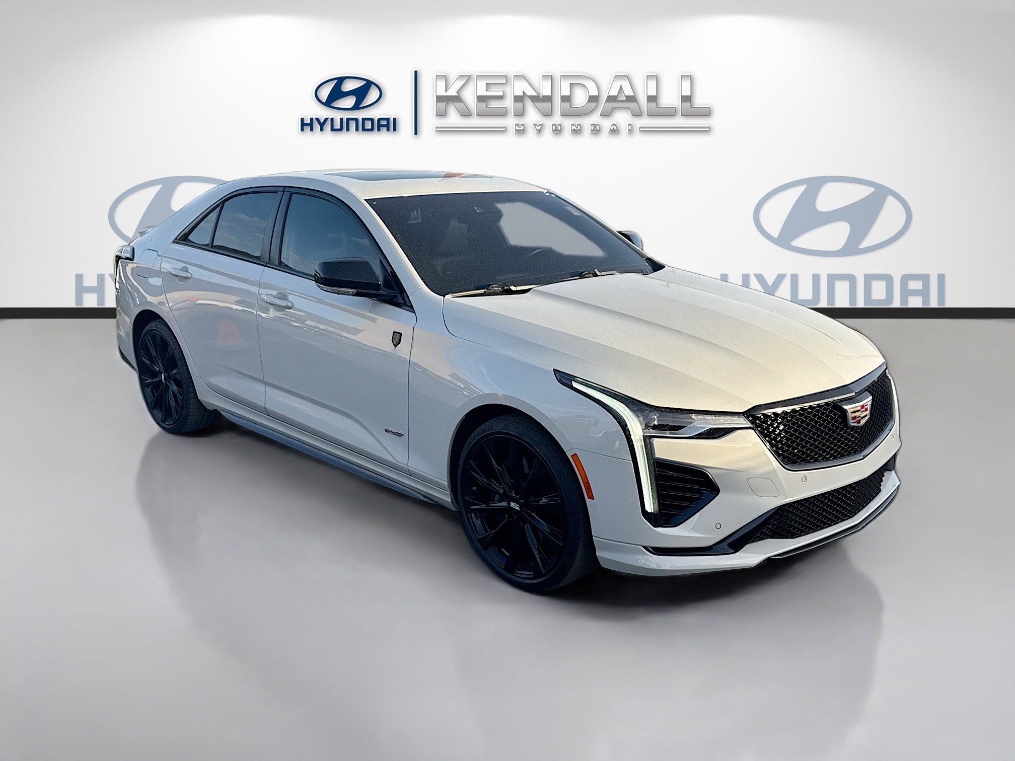 Used 2022 Cadillac CT4 V w/ LPO, ONYX Package image 1