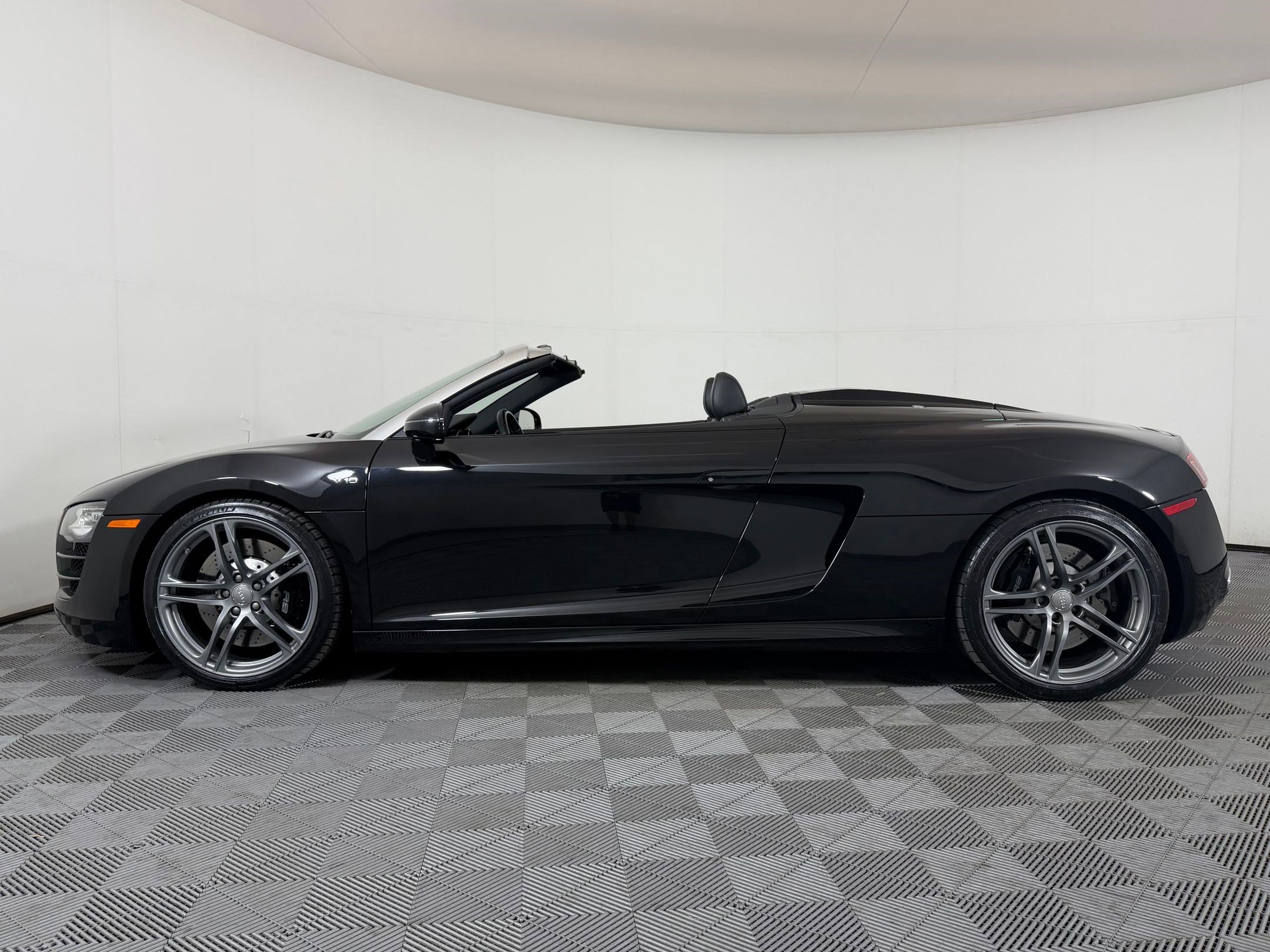 Used 2012 Audi R8 V10 AWD/4WD image 37