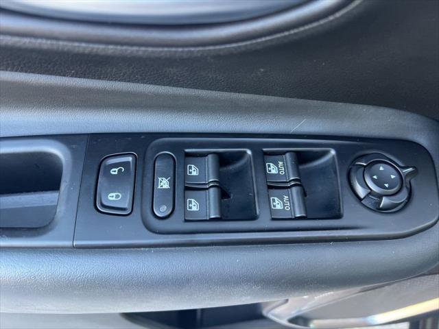 Certified 2020 Jeep Renegade Limited image 45