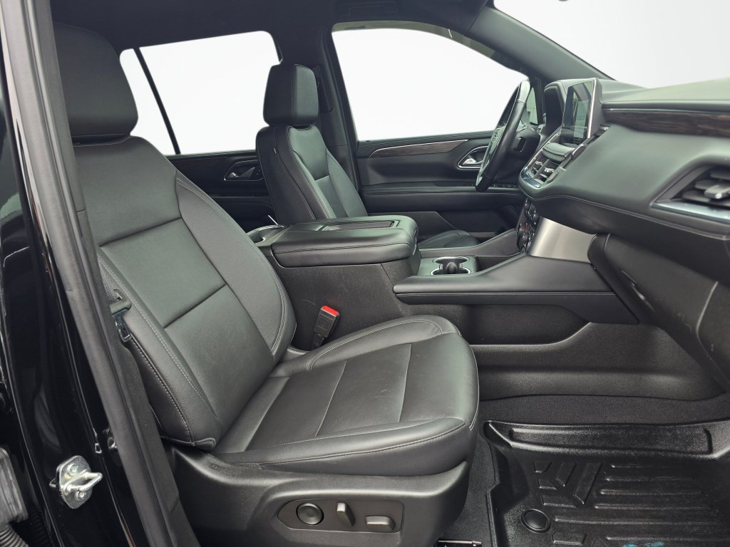Used 2022 Chevrolet Tahoe Z71 w/ Z71 Off-Road Package AWD/4WD image 29